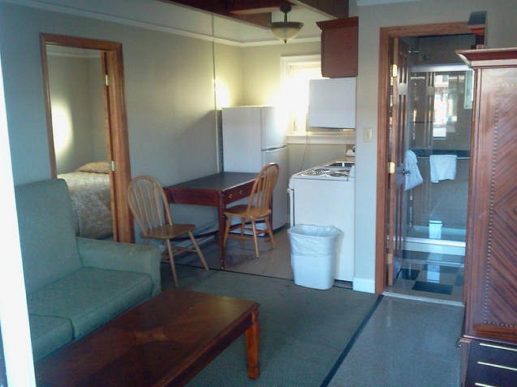 Golden Gate Lodging Plattsburgh Exterior foto